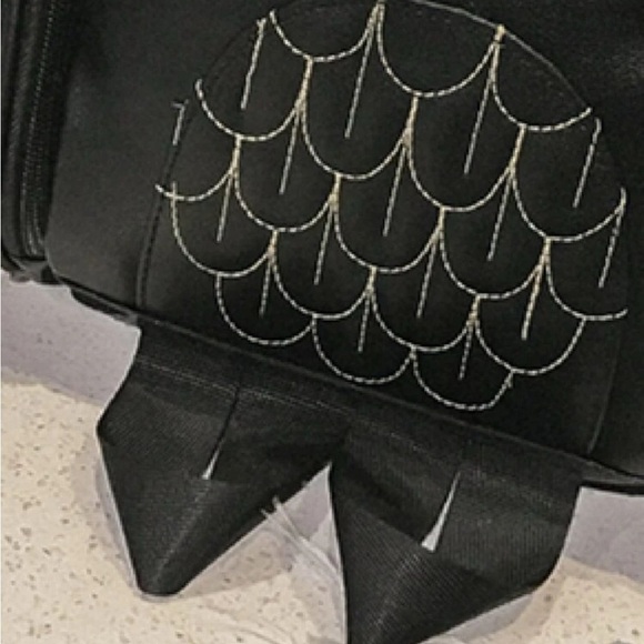 NEW Goth Sleek Black Owl-Inspired Backpack with Textured Feather Design - Picture 3 of 4